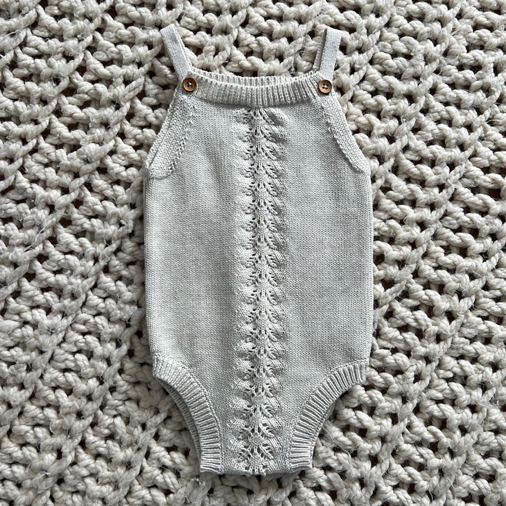 Jamie Kay, Knit onesie